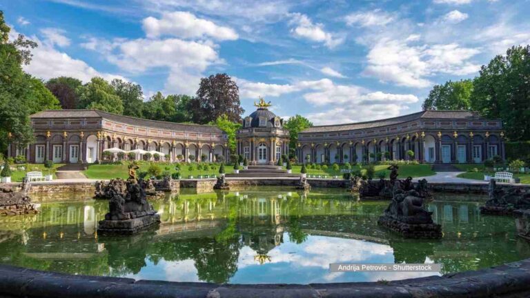 Germany, The New Hermitage Palace  in Bayreuth.